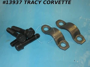 1968-1980 Corvette 3882979 Eje de transmisión Correa de retención de junta en U con juego de pernos - Imagen 1 de 6
