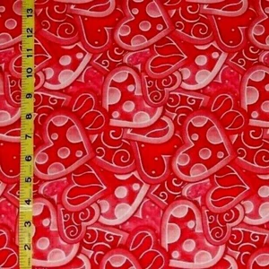 FABRIC - SUSAN WINGET "SEND YOUR LOVE" VALENTINE HEARTS 100% COTTON 1.25 YDS - Picture 1 of 1