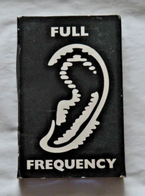 Full Frequency 1999 Summer Sampler  Cassette Tape (1999, London Records) Foto 1 de 3