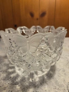 HOFBAUER Vintage Crystal Footed Fruit Salad Candy Bowl Butterfly Design 6"x 4.5" - Picture 1 of 5