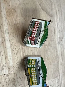 Lions Club Pin - Fort Collins Colorado Poudre Valley Lions Club 2 Pins. Lot 1 - Picture 1 of 8