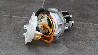 Audi A4 8W A5 F5 2.0 TFSI Kraftstoffpumpe im Tank pumpe Kraftstoff 8W0919087 L - Image 1 of 4