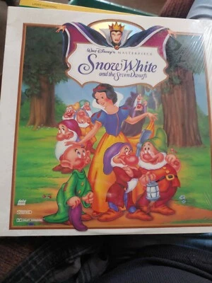 Walt Disney Snow White Laserdisc VG Condition  - Image 1 of 4