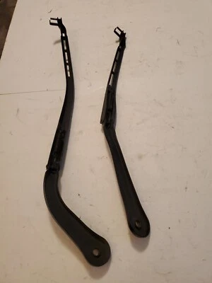 2006 2008 BMW 328i 328xi 335i 335xi Windshield Wiper Arm Front Left & Right OEM Foto 1 de 4