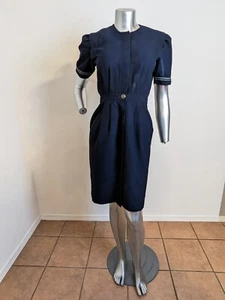 American Airlines Woman’s Vintage Button Down Navy Blue Uniform Petite 0 - Picture 1 of 7