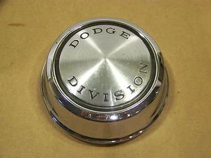 Dodge Division Dart Coronet 2881762 1969 tapa de cúpula central tapa de rueda tapacubos - Imagen 1 de 3