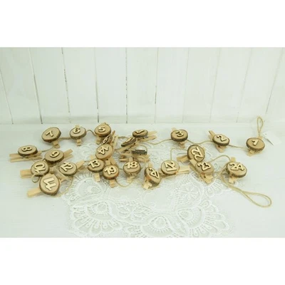 Adventskalenderzahlen Holz 1 - 24, Advents-Kalender-Zahlen mit Holzklammern - Bild 1 von 3