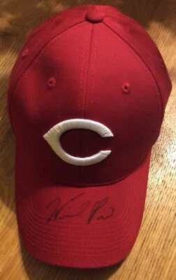 Willy Mo Pena autograph signed Cincinnati Reds MLB Hat - Yankees, Red Sox - Image 1 of 4