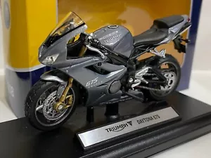 1:18 Triumph Daytona 675 Welly Legendary bikes Diecast Motocicleta - Imagen 1 de 7