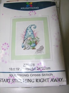 Stickpackung 24X22 cm 14 ct - Komplettset - Zwerg mit Maiglöckchen NEU - Bild 1 von 1