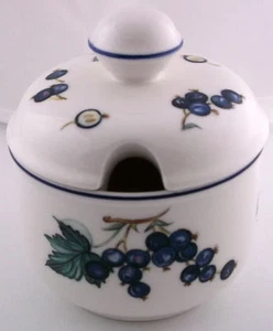 Villeroy & Boch Malaga Blueberry Jam Slotted With Lid Botanica Luxembourg - Picture 1 of 9