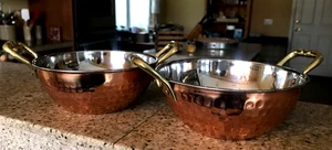 Vintage Set of 2 Hammered Copper & Stainless Steel/Brass Handles Small Bowls - Picture 1 of 3