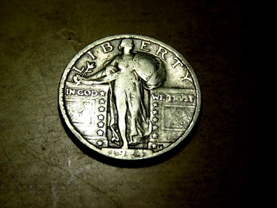 Nice VF Better Date 1924 Standing Liberty Silver Quarter B16 - Image 1 of 2