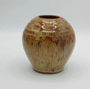 Hand Thrown Pottery Bud Vase, Ombre Glaze, Signed "Enjoy Each Day," 3.5” Vintage - Picture 1 of 4