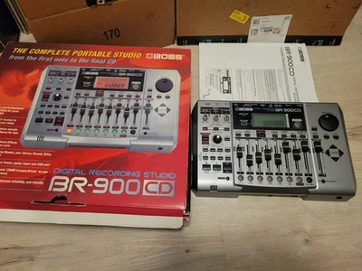 Estudio de grabación digital CD BOSS BR-900. Foto 1 de 4
