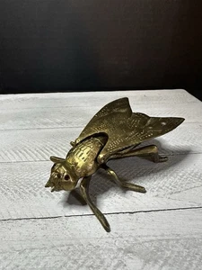 Vintage Brass Insect Bug Wasp Bee Fly Ashtray / Trinket w/ Red Gem Eyes - Picture 1 of 9