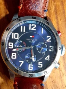 Tommy Hilfiger Herrenuhr 1791066 Edelstahl mit braunem Lederband - Bild 1 von 6