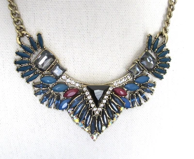 Deslumbrante collar babero imitación facetado zafiro transparente estrás Foto 1 de 4