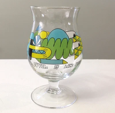 Vaso de cerveza Duvel de Mike Perry Tulip "Graffiti" Foto 1 de 4