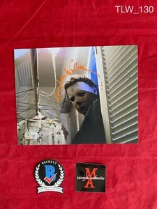 Tommy Lee Wallace autographed signed 8x10 photo Halloween Beckett COA - Picture 1 of 1