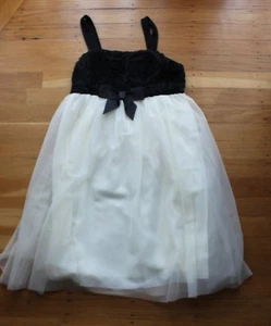 Used girls dress black and white Cherokee - size L - Picture 1 of 3