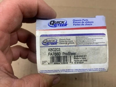 Kit de buje de barra estabilizadora de suspensión QuickSteer para Ford Excursion 00-05 Foto 1 de 3