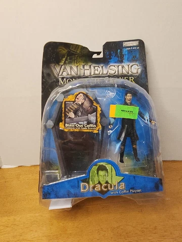 2004 VAN HELSING DRACULA WITH COFFIN PLAYSET JAKKS PACIFIC Cover