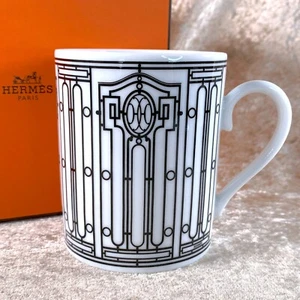 Hermes Paris Mug Cup H Deco Black White Porcelain Tableware with Case - Picture 1 of 10