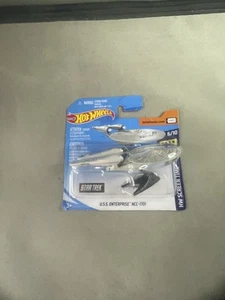 Hot Wheels Star Trek USS Enterprise NCC-1701 (White) 2019 - Picture 1 of 2