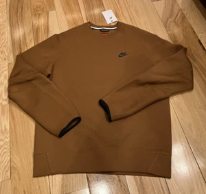 Nike Sportswear Tech Fleece Crew Light British Tan FB7916-281 Men's MEDIUM - Picture 1 of 5