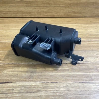 BMW X3 F25 3.0 N55 2015-2018 evaporador de vapor de combustible bote de carbón OEM Foto 1 de 4
