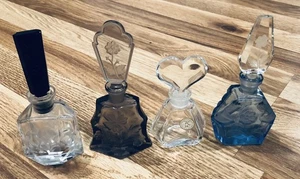 Vintage Tschechoslowakei Art Deco Parfum Flakons mit Stopfen 4 Stück 20er Jahre + - Bild 1 von 21