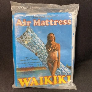 MATERASSO AD ARIA VINTAGE PISCINA IN VINILE ZAFT WAIKI BARCA A VELA BIANCO BLU HAWAII 27X72 - Foto 1 di 3