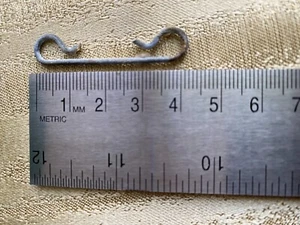 Seat Cover Hook. Saab Classic 900 and 9000. For either Front Seat - Picture 1 of 3