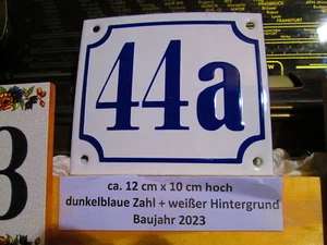 Hausnummer 44a dunkel-blau Zahl weißem Hintergrund 12cmx10cm Die Echte Emaille - Picture 1 of 24