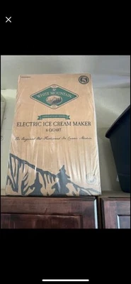 White Mountain Appalachian 系列 6 夸脱电动冰淇淋机 — 第 1/2 张图片