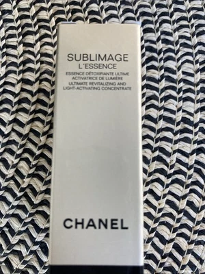 Chanel  Sublimage L‘Essence Revitalizing  Serum  30ml  VK 342.- - Bild 1 von 3