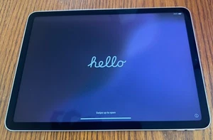 iPad Air 5th gen 64gb wifi Starlight Beautiful! W/original Box - Picture 1 of 7