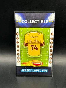 San Francisco 49ers Joe Staley jersey lapel pin-NEW Golden Gate Collection - Picture 1 of 1