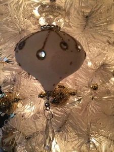 New Kurt Adler 5.75" Gold & White Flocked Tear Shaped Christmas Ornament! Gems! - Picture 1 of 1