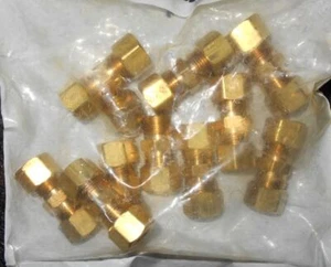 (10Pcs) Brasscraft 62-6X 3/8" OD Tube Compression Union - Rough Brass In Color - Picture 1 of 4