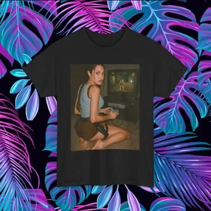 Tomb Raider Lara Croft Shirt, Retro Video Game Top, Unisex Gamer T-Shirt, PS1 - Picture 1 of 13