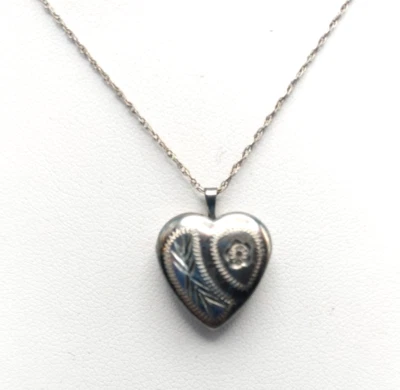 Vintage Estate Sterling Silver Heart Locket Etched 925, 18" Hinged Open Heart - Image 1 of 4