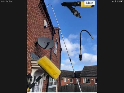 4 Mtr Window & Gutter Cleaning Brush With Gutter Jet Attachment & Soap Dispener  - Image 1 of 4