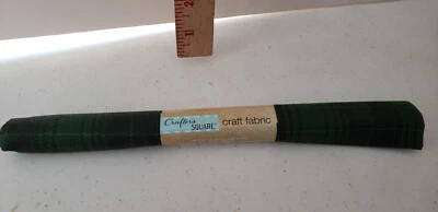 Crafter's Square Fat Quarter Fabric 100% Cotton Christmas plaid - Image 1 of 3