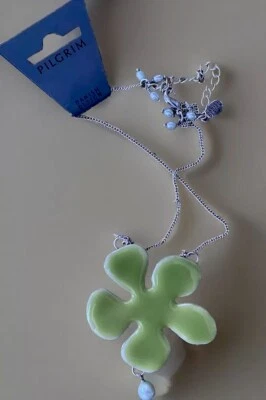 *PEREGRINO* Collar Diseño Danés Cadena Plata Flor Verde Lima - Nuevo con Etiquetas Foto 1 de 2