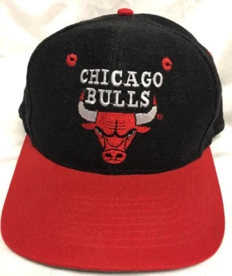 Gorra gorra vintage años 90 Chicago Bulls de mezclilla negra NBA Snapback Foto 1 de 4