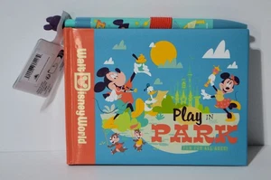 Disney Parks Walt Disney World Autograph Book with Mickey Mouse Pen NEW - Picture 1 of 3