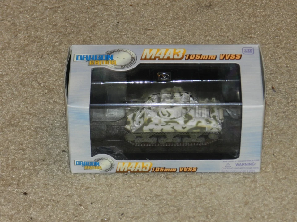 Dragon Armor 1:72 M4A3 Sherman 105mm HVSS, 4th Ad., France 1944, No. 60283 - Image 1 of 1