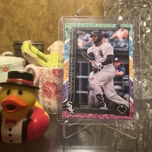 2025 Topps Series 1 LUIS ROBERT JR. Easter Egg Pastel #189 White Sox Parallel - Picture 1 of 2